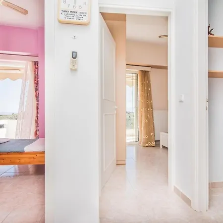 Leonidas House With Sea View