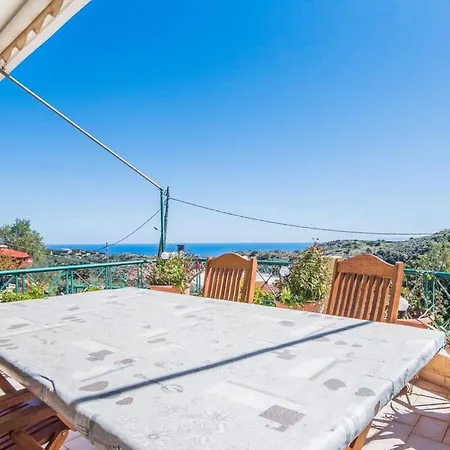 Leonidas House With Sea View בית נופש *